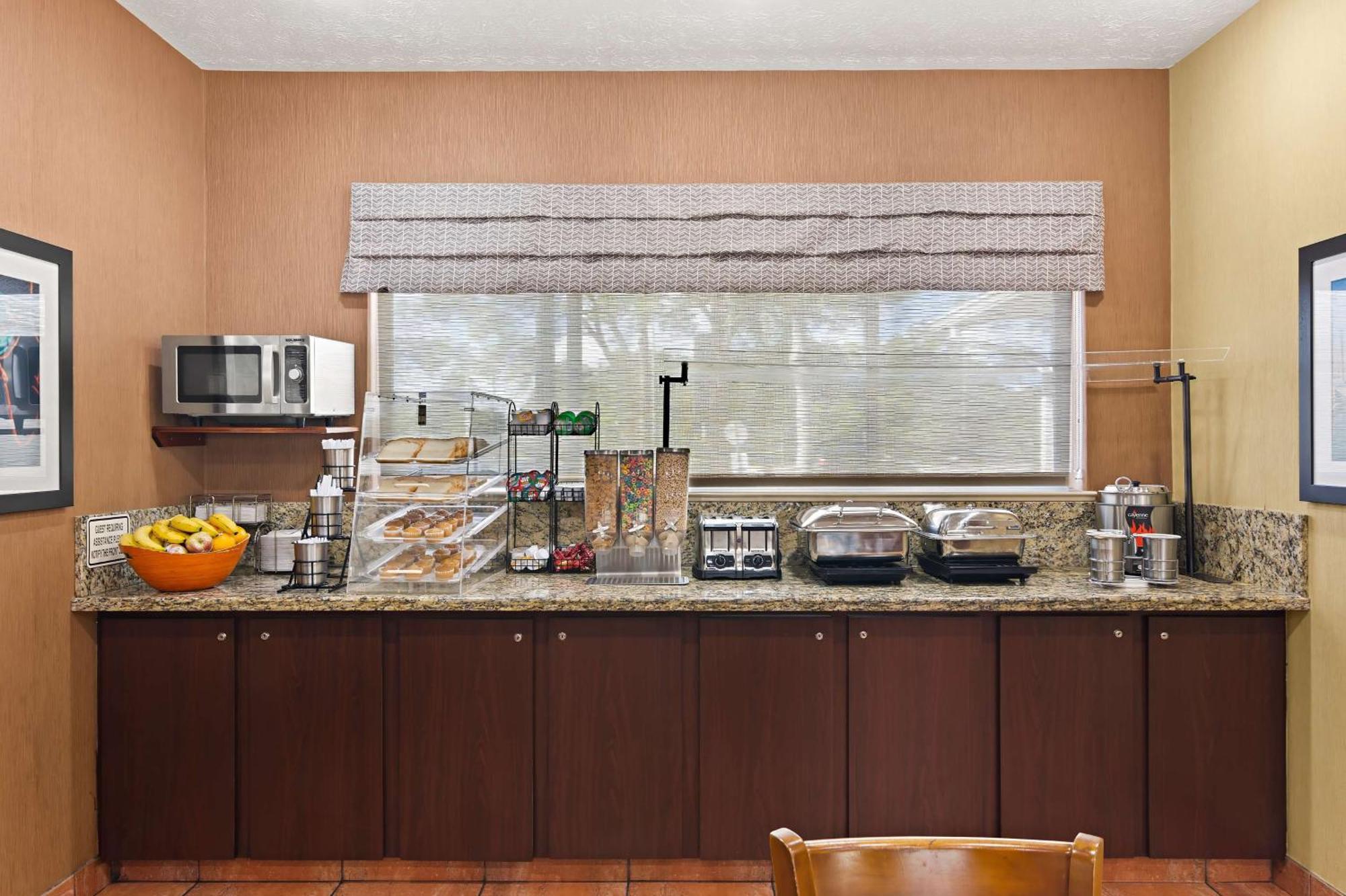 Best Western Port St. Lucie Exterior photo