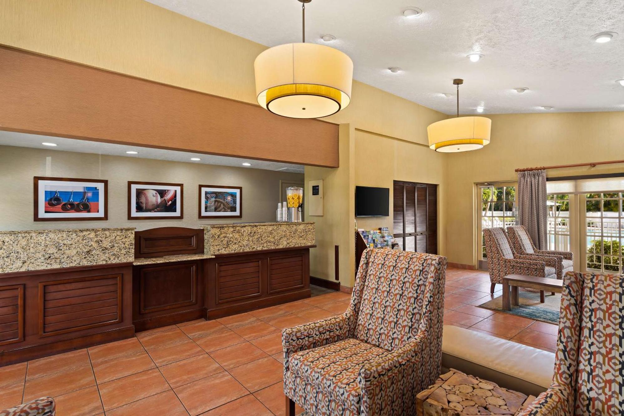 Best Western Port St. Lucie Exterior photo