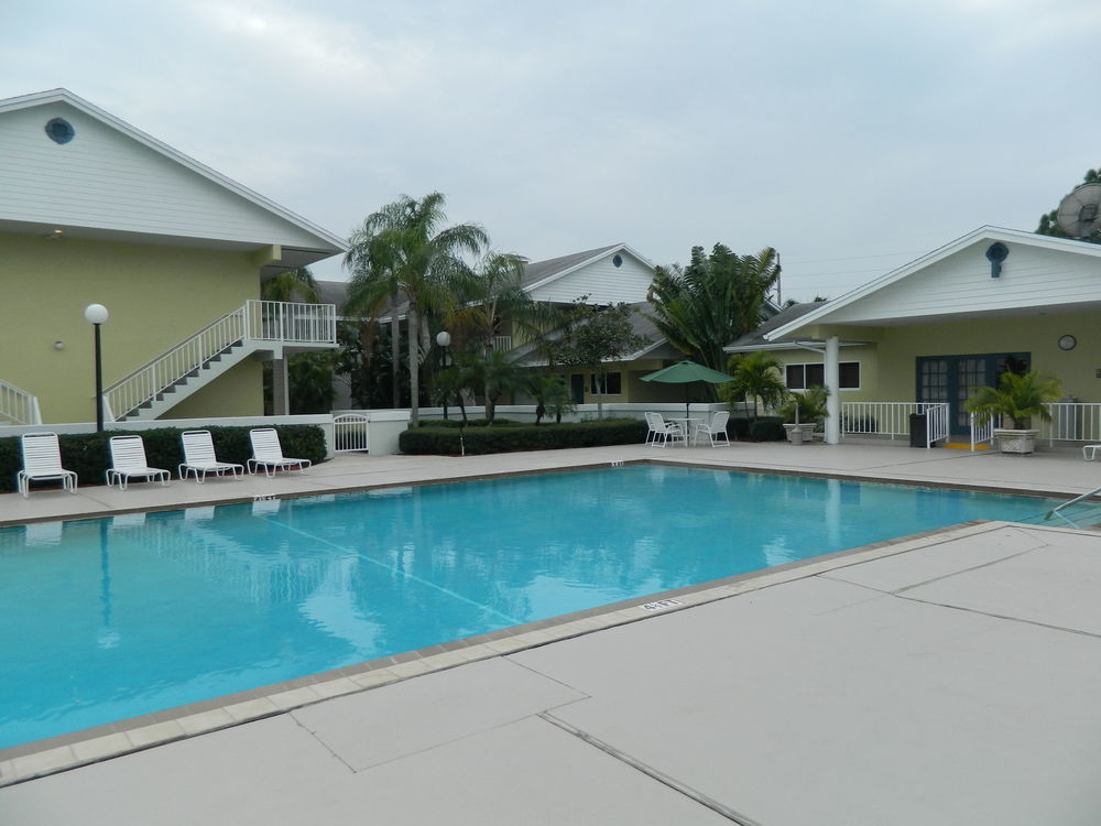 Best Western Port St. Lucie Exterior photo