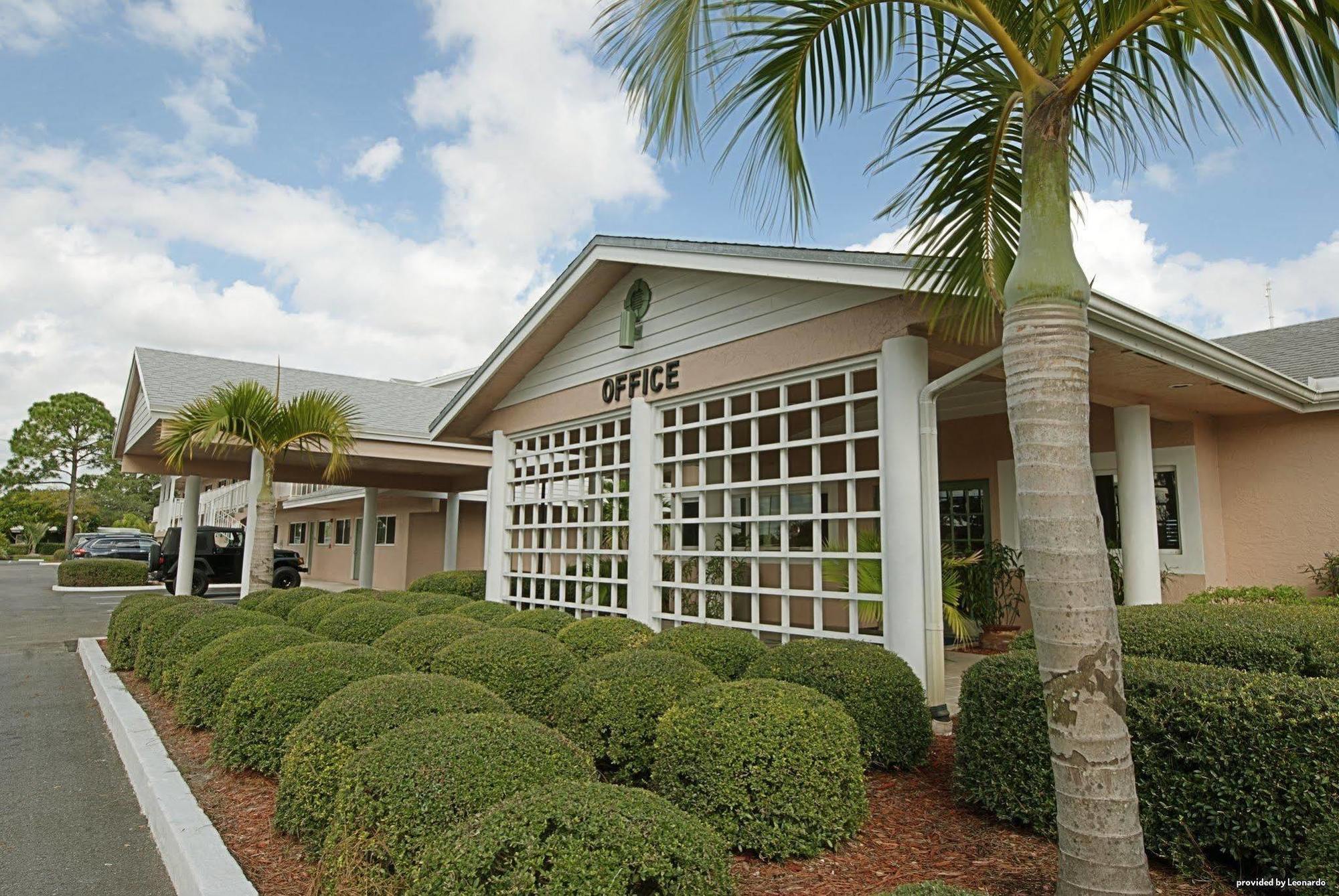 Best Western Port St. Lucie Exterior photo